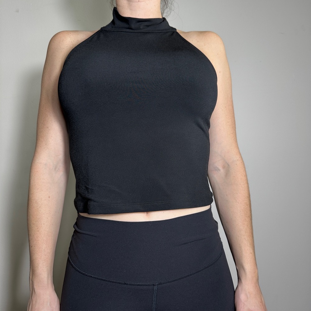 Urban Rebel High Neck Black Tank Top Size Large